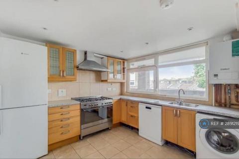 4 bedroom flat to rent, Dale Court, Kingston Upon Thames, KT2
