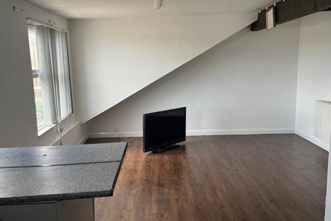 2 bedroom apartment to rent, Nesfield Street, Bradford City Centre BD1