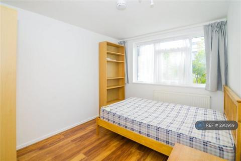 4 bedroom maisonette to rent, Churchdown, Kingston Upon Thames, KT1