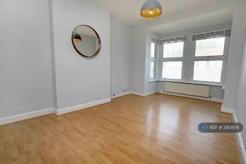 1 bedroom flat to rent - Widok 2