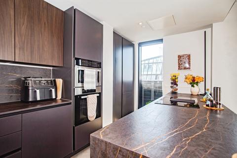 3 bedroom apartment for sale, Aspin Lane, Manchester, M4