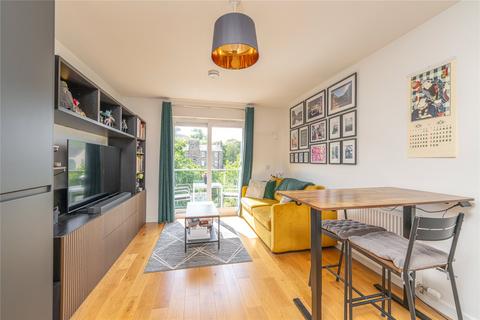 1 bedroom flat for sale, Sunnybank Place, Edinburgh EH7