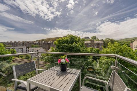 1 bedroom flat for sale, Sunnybank Place, Edinburgh EH7