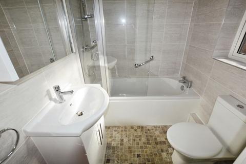 2 bedroom terraced house to rent, Holly Street, Ashington NE63