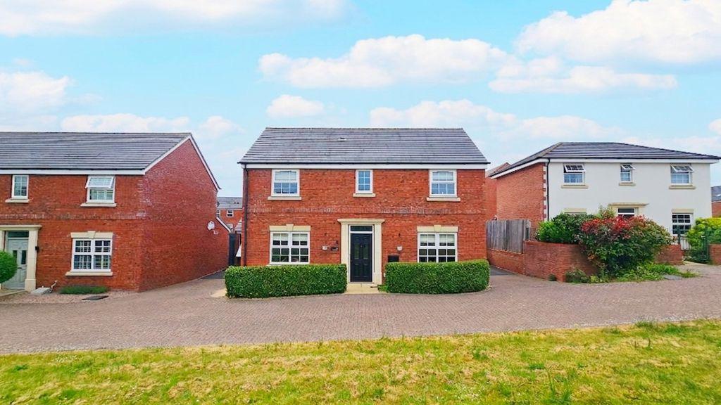 4 bedroom detached house for sale in Hereford on OnTheMarket