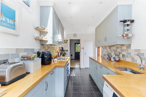3 bedroom semi-detached house for sale, Parklands Road, Chichester