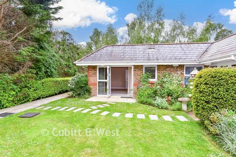 undefined, Fontwell Avenue, Chichester, West Sussex