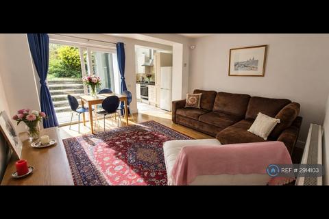 2 bedroom flat to rent, Islington, London, N19