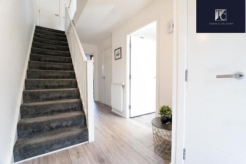 2 bedroom terraced house for sale, Ashgrove Street, Dalmarnock, Glasgow, G40 4PU