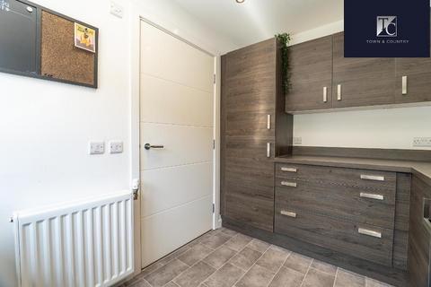 2 bedroom terraced house for sale, Ashgrove Street, Dalmarnock, Glasgow, G40 4PU