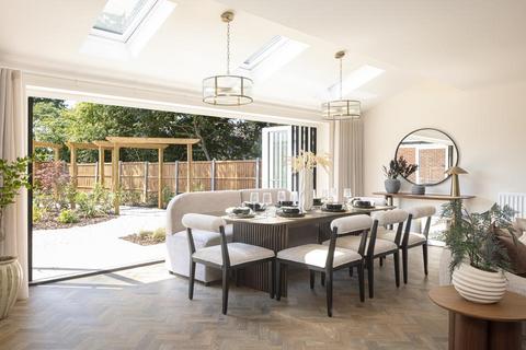 5 bedroom detached house for sale, The Kingston, Home 186 at Meadow View Meadow View , Off Barrosa Way, Whitehouse MK8