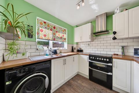 2 bedroom end of terrace house for sale, Swan Close, Burton Latimer, NN15