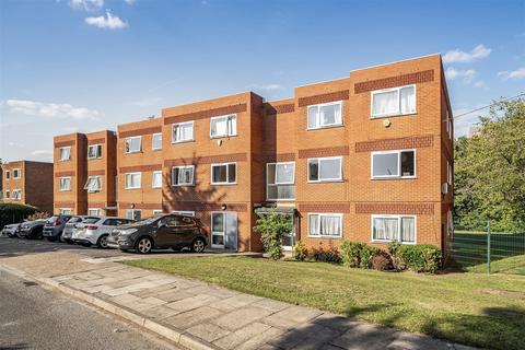 Elliott Close, Wembley Park