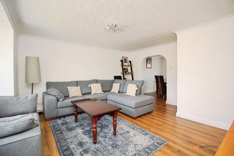 4 bedroom detached house for sale, Jewsbury Way, Braunstone, LE3