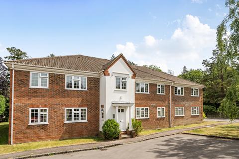 undefined, Alsford Close, Lightwater, Surrey, GU18