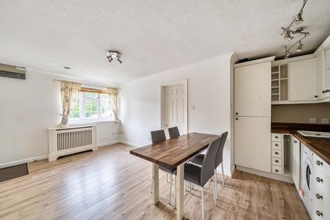 undefined, Alsford Close, Lightwater, Surrey, GU18