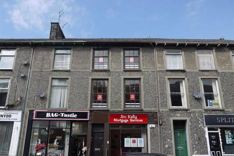 Office to rent - Bank Place, Porthmadog