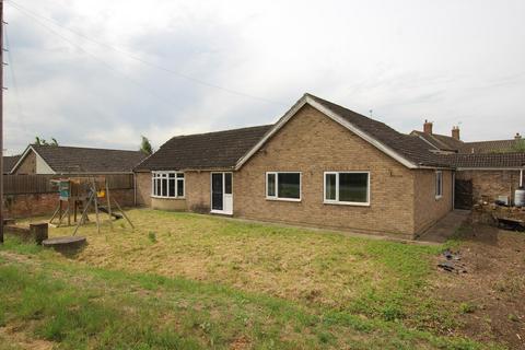 4 bedroom detached bungalow for sale, Meadow Close, Metheringham, Lincoln