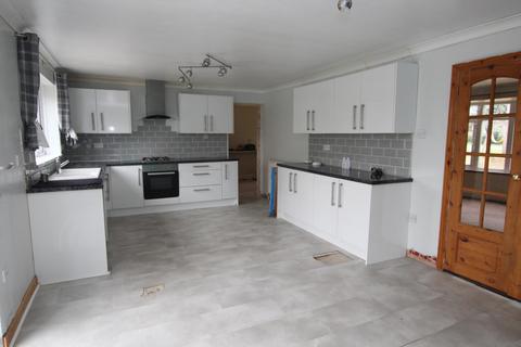 4 bedroom detached bungalow for sale, Meadow Close, Metheringham, Lincoln