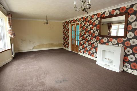 4 bedroom detached bungalow for sale, Meadow Close, Metheringham, Lincoln