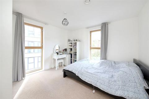 2 bedroom flat to rent, Blackheath Hill, Greenwich