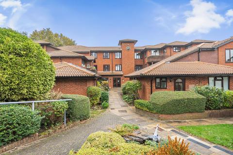 1 bedroom retirement property for sale, Oakmead Green, Epsom KT18