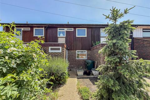 Bridle Close, Sunbury-on-Thames, Surrey, TW16