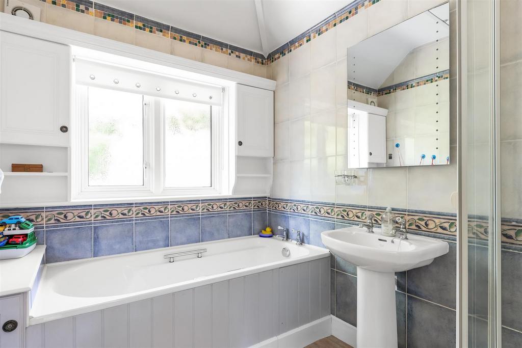 Family bathroom