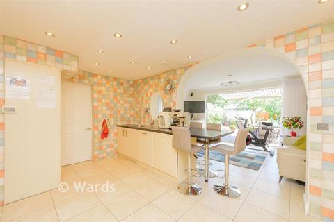 5 bedroom end of terrace house for sale, Sycamore Avenue, Sidcup, Kent