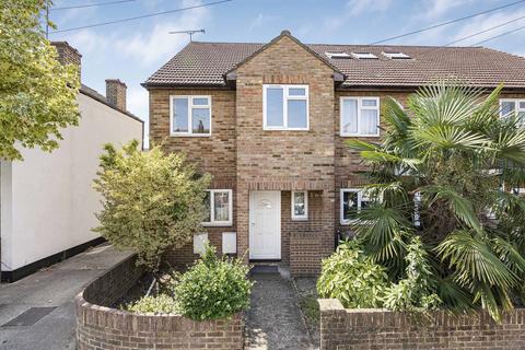 Wolsey Road, Ashford, Surrey, TW15
