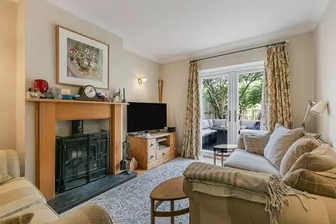 4 bedroom semi-detached house for sale – pohled 2