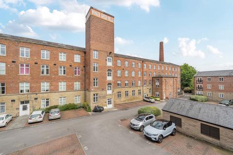 Flat - Eyres Mill Side, Leeds, West Yorkshire, UK, LS12