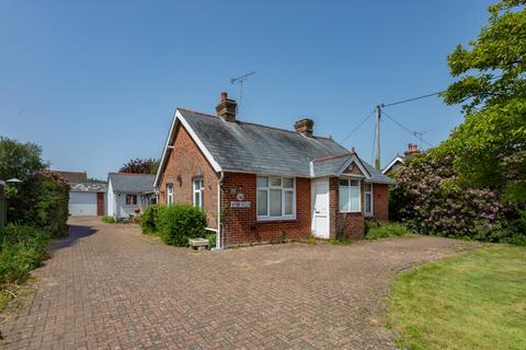 3 bedroom bungalow for sale, Canterbury Road, Brabourne Lees, TN25