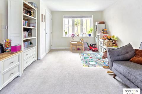 4 bedroom detached house for sale, Wren Close, Hatton, Burton-On-Trent