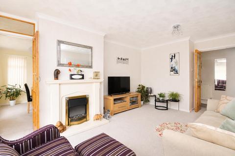 2 bedroom detached bungalow for sale, CLOSE TO LOCAL AMENITIES * SHANKLIN