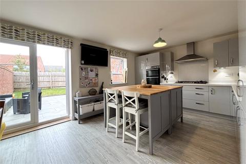 4 bedroom detached house for sale, Cheviot Road