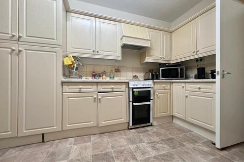 1 bedroom in a house share to rent, Powerscourt Road, Portsmouth, PO2