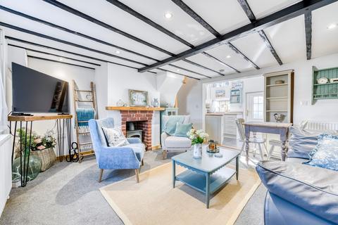 1 bedroom cottage for sale, Beach Road, Caister-On-Sea