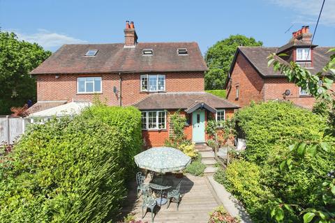 4 bedroom semi-detached house for sale, Primmers Green Lane, Primmers Green, Wadhurst, East Sussex, TN5