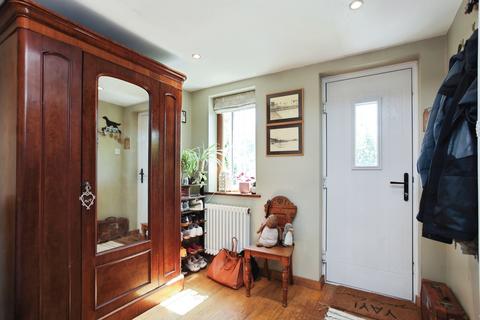 4 bedroom semi-detached house for sale, Primmers Green Lane, Primmers Green, Wadhurst, East Sussex, TN5