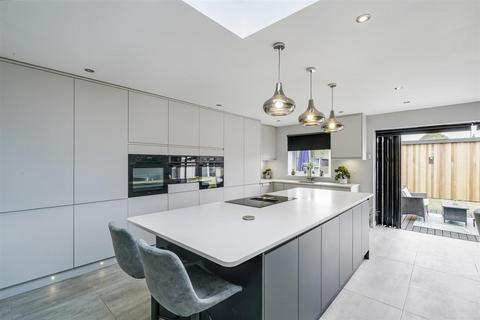 4 bedroom detached house for sale, Royal Close, Borrowash