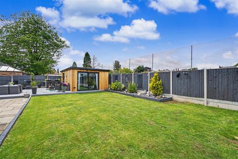 4 bedroom detached house for sale, Royal Close, Borrowash