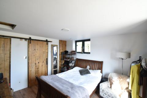 1 bedroom barn conversion for sale, Liverton Hill, Sandway, Maidstone, ME17