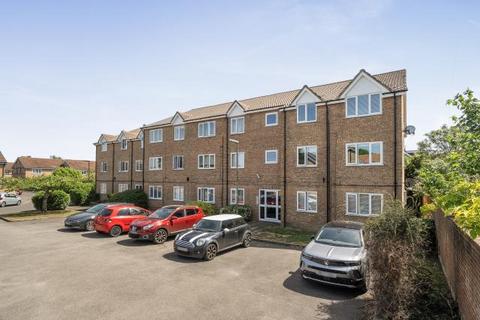 1 bedroom apartment for sale, Seymour Way, Sunbury-On-Thames