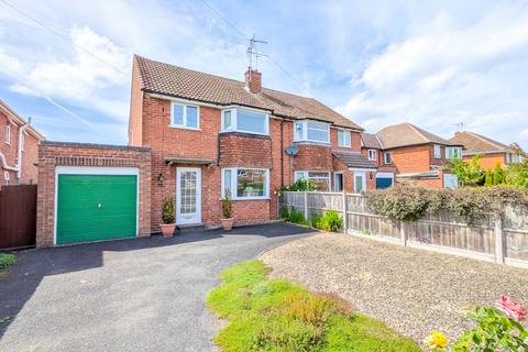 3 bedroom semi-detached house for sale, Prestwich Avenue, Worcester WR5