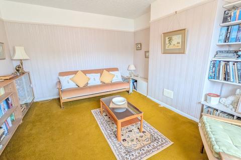 3 bedroom semi-detached house for sale, Prestwich Avenue, Worcester WR5