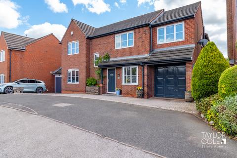 4 bedroom detached house for sale, Hill Crest Farm Close, Warton