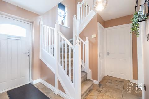4 bedroom detached house for sale, Hill Crest Farm Close, Warton