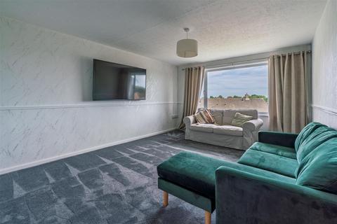 2 bedroom flat to rent, Calvus Drive, Heddon on the Wall, NE15