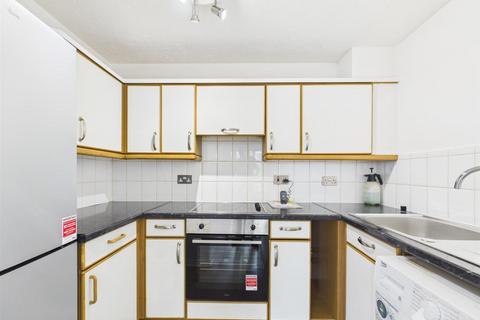 2 bedroom flat to rent, Hadley Grange, Church Langley CM17